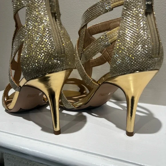 Marc Fisher Nala gold heels size 11 - Picture 4 of 7